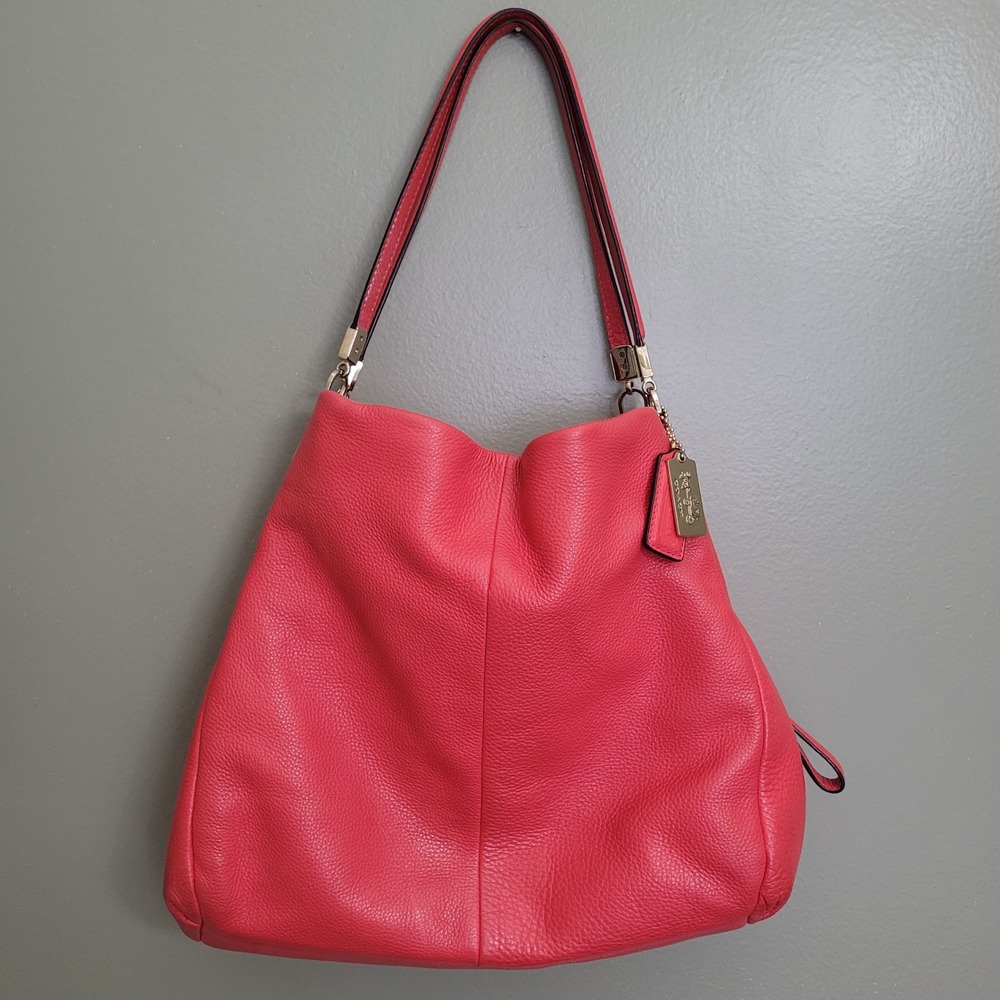Coach 26224 Madison Phoebe Pebbled Leather‎ Shoulder Bag Red Gold Hardware